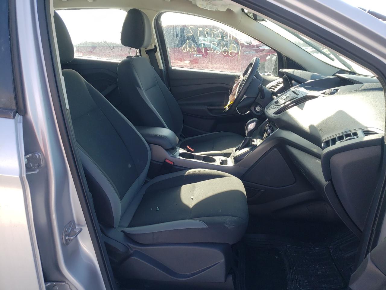 Photo 5 from auction – 2015 FORD ESCAPE S with VIN 1FMCU0F73FUC75428