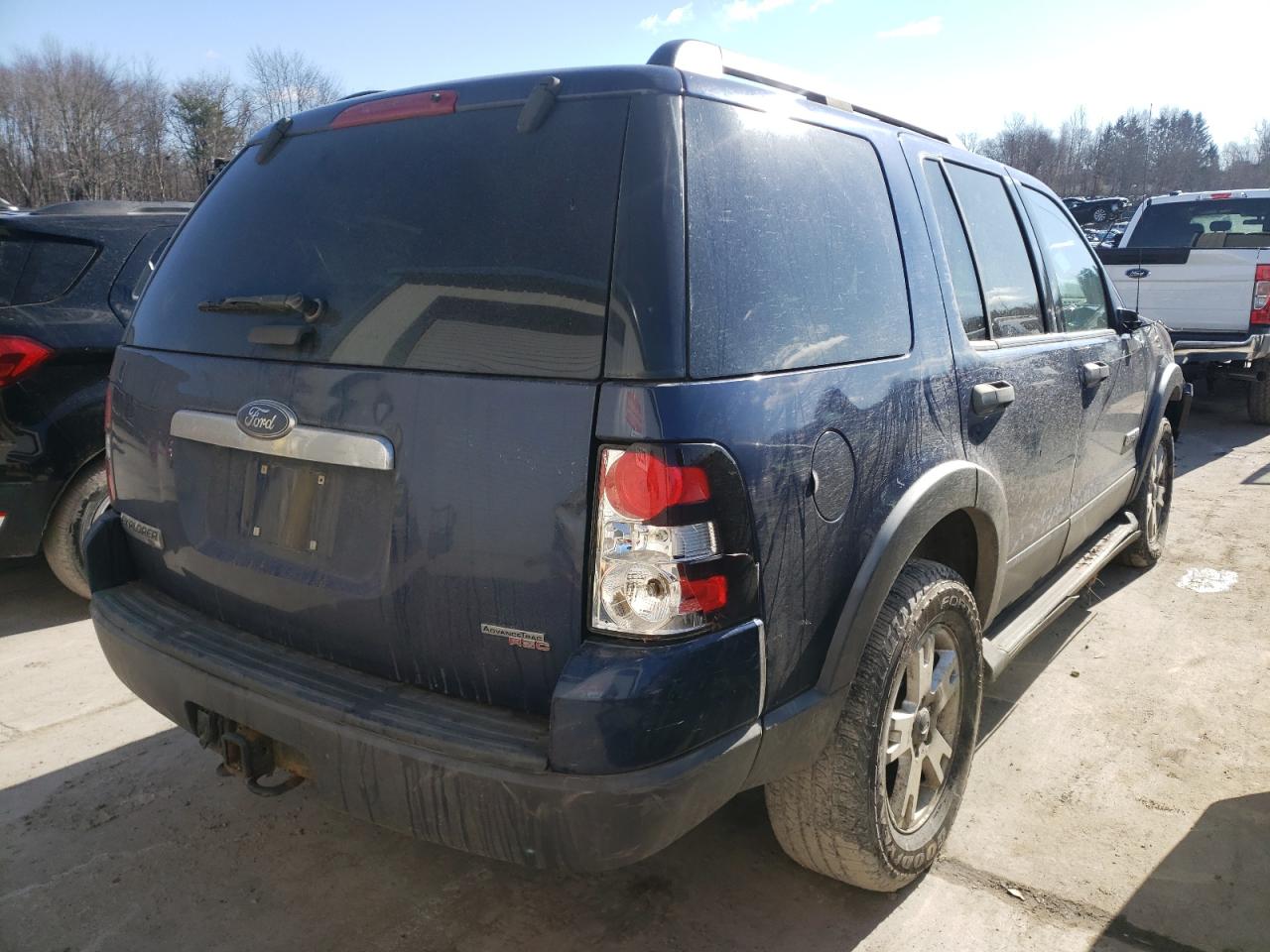 Photo 4 from auction – 2006 FORD EXPLORER X with VIN 1FMEU73E26UA13839
