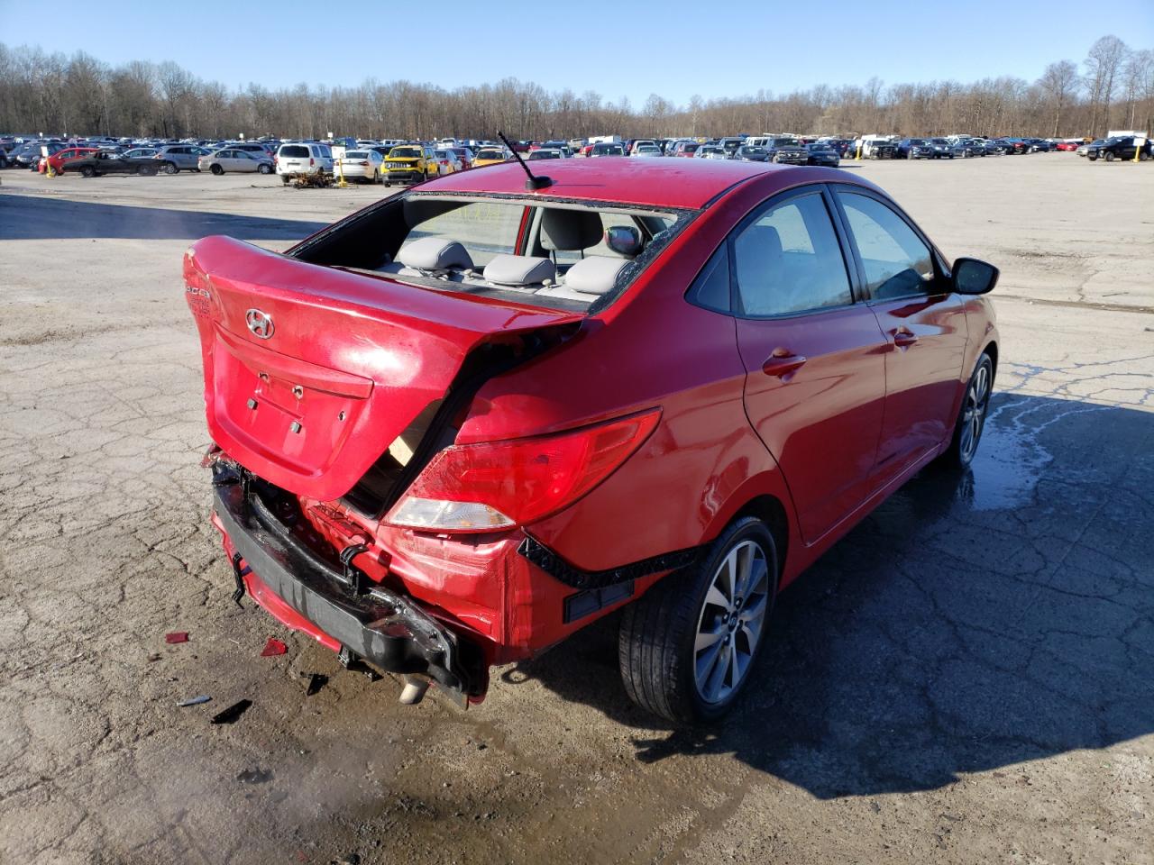 Photo 4 from auction – 2017 HYUNDAI ACCENT SE with VIN KMHCT4AE0HU345552