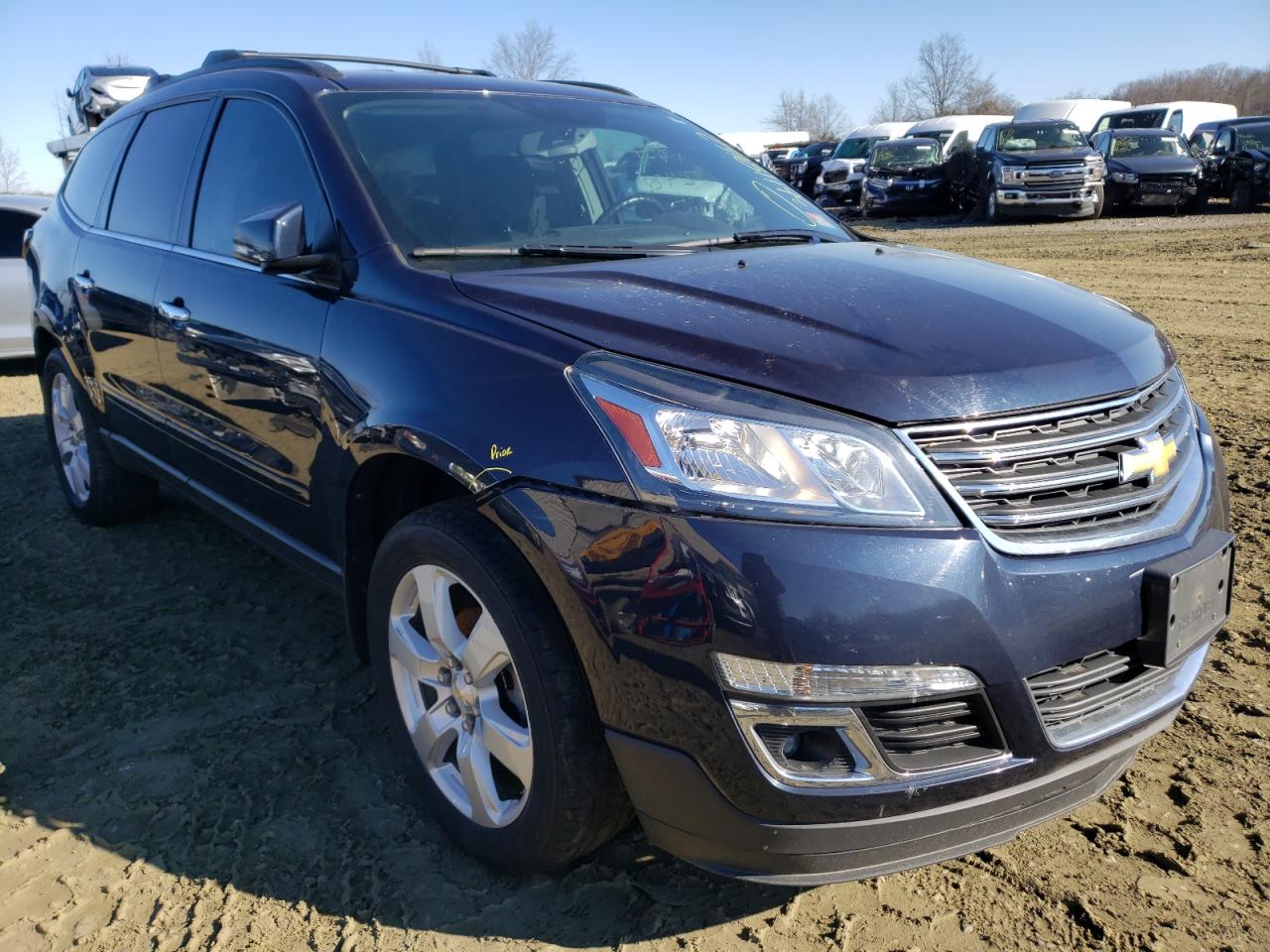 CHEVROLET TRAVERSE L 2017 with VIN 1GNKVGKD1HJ218674 - Photo from auction