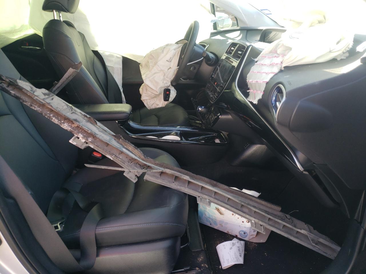 Photo 5 from auction – 2017 TOYOTA PRIUS with VIN JTDKARFU8H3029468