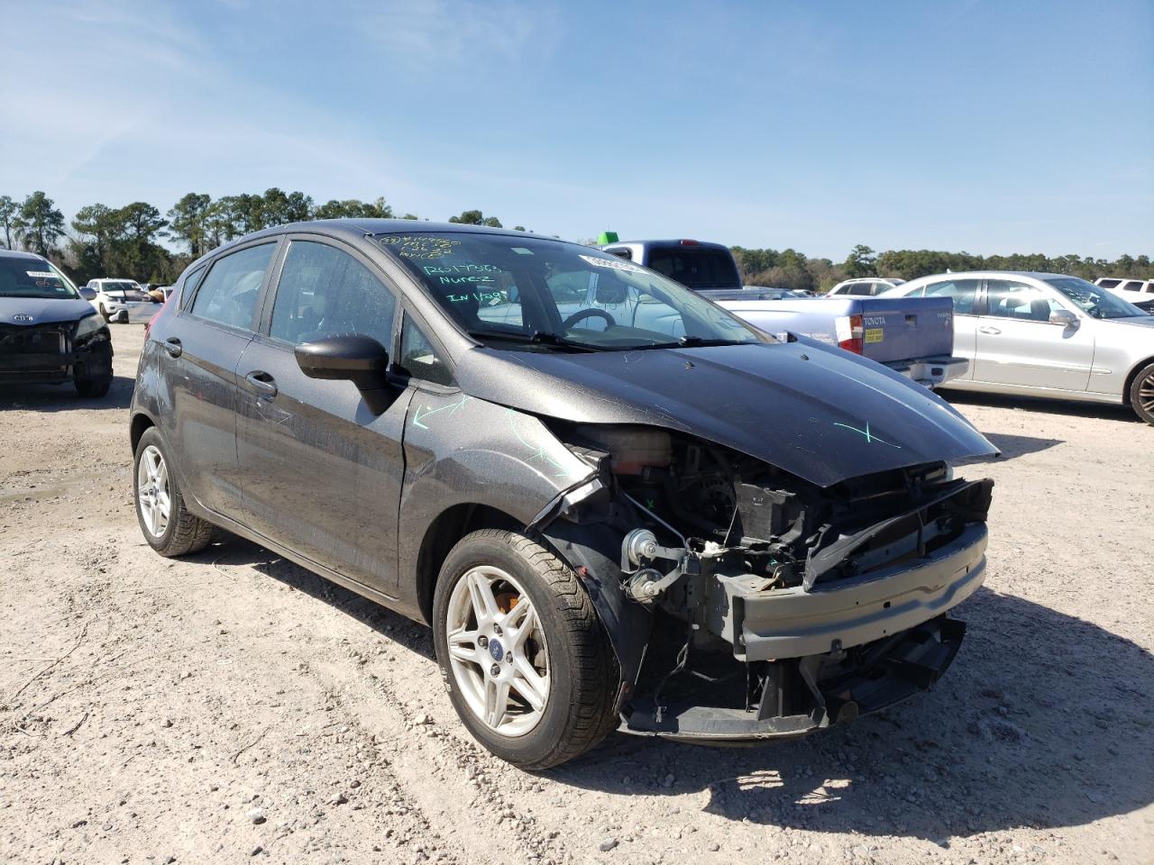 FORD FIESTA SE 2017 with VIN 3FADP4EJ7HM164205 - Photo from auction