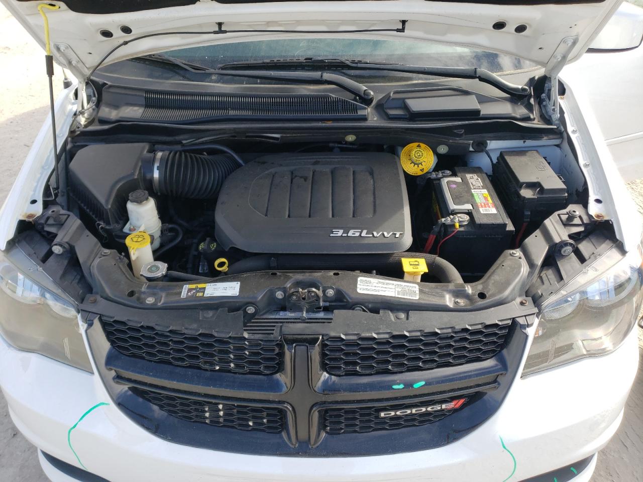 Photo 7 from auction – 2015 DODGE GRAND CARA with VIN 2C4RDGBG2FR672204