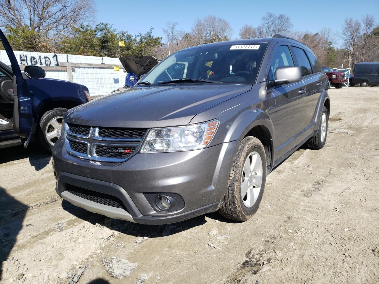 Photo 2 from auction – 2012 DODGE JOURNEY SX with VIN 3C4PDCBG6CT368415