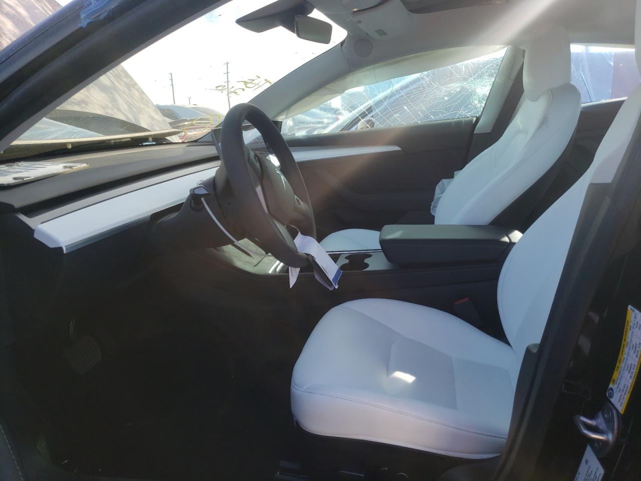 Photo 5 from auction – 2021 TESLA MODEL 3 with VIN 5YJ3E1EA7MF092608