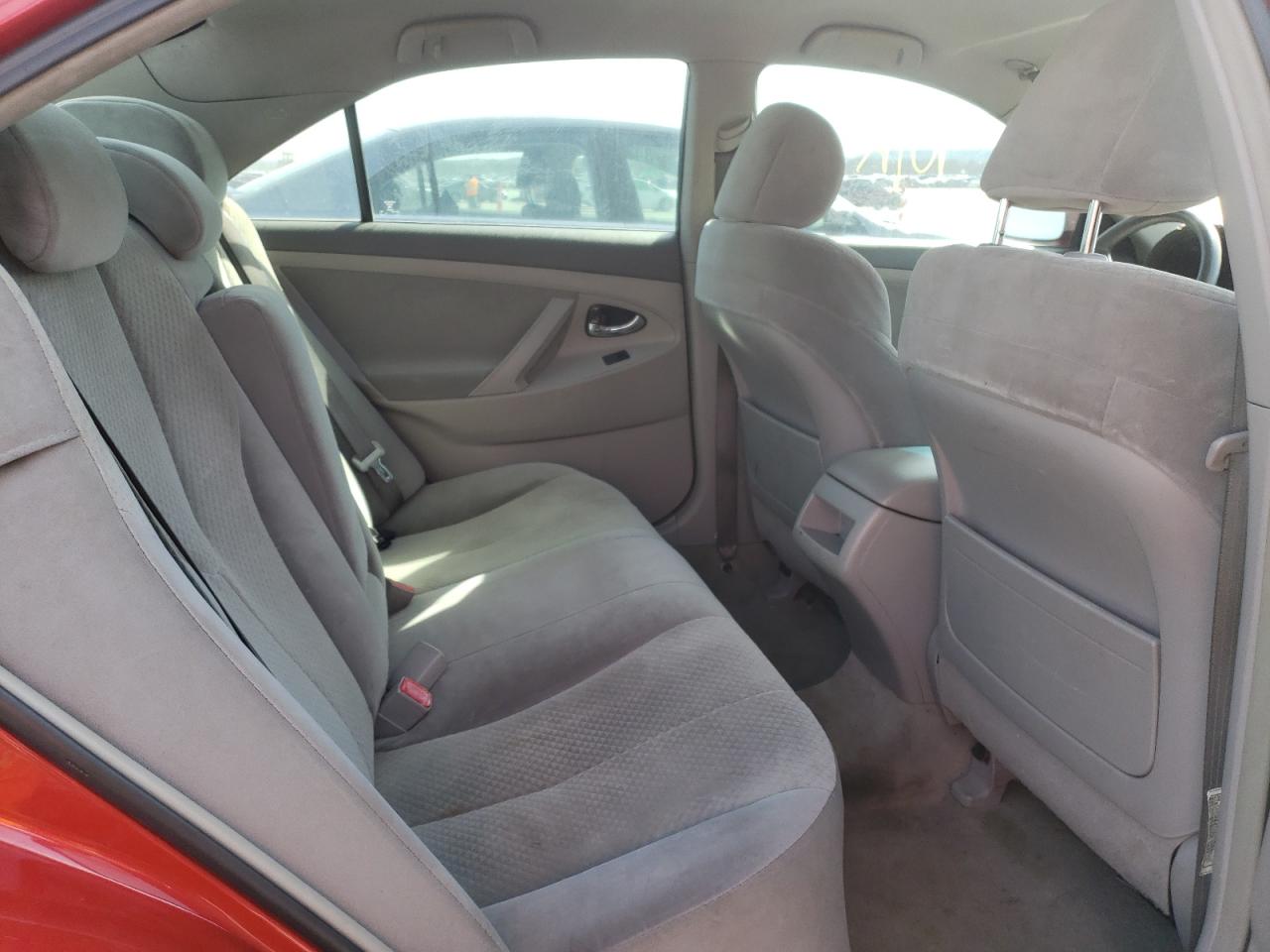 Photo 6 from auction – 2007 TOYOTA CAMRY CE with VIN 4T1BE46K77U103747
