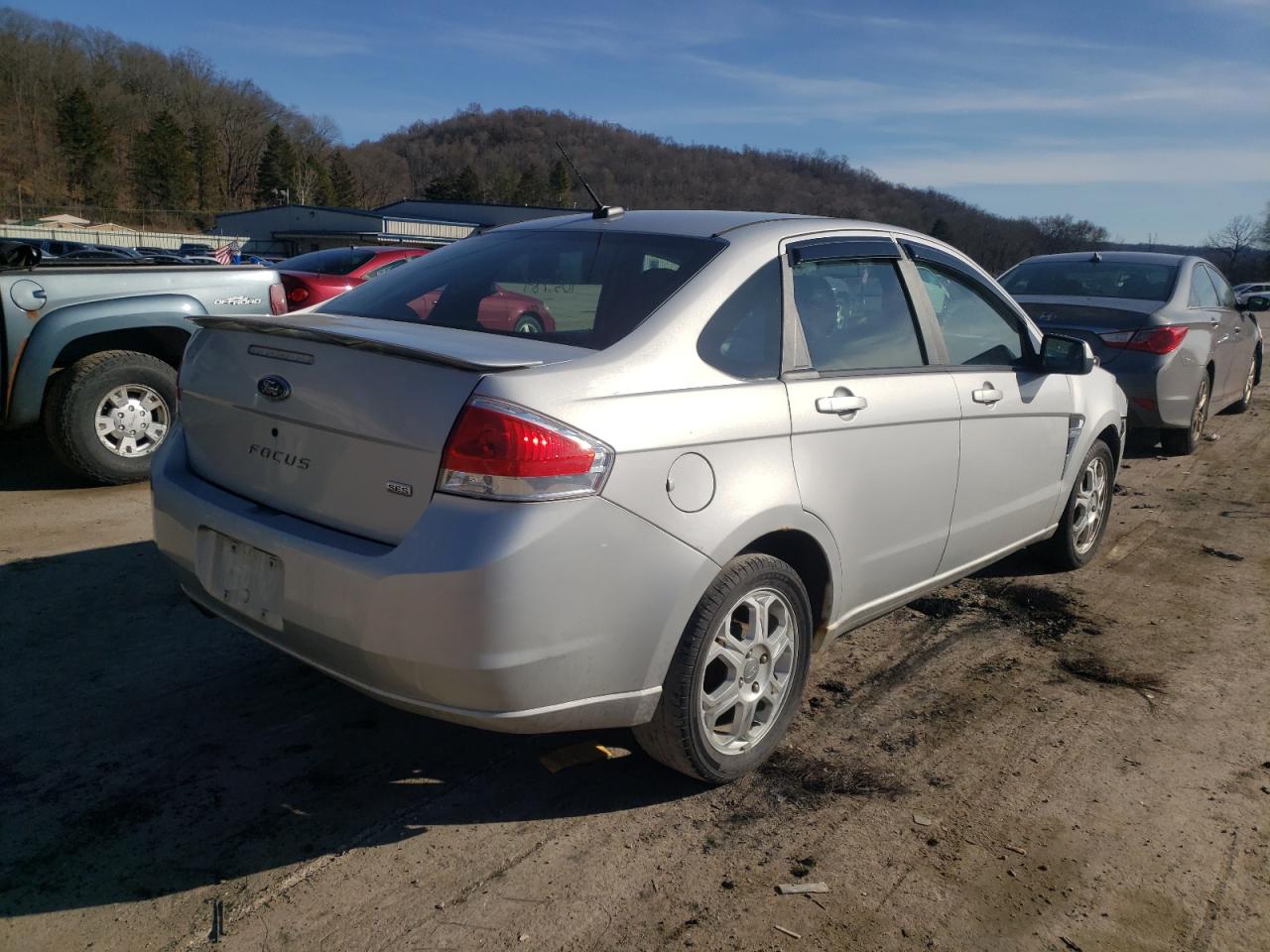 Photo 4 from auction – 2008 FORD FOCUS SE with VIN 1FAHP35N58W153833