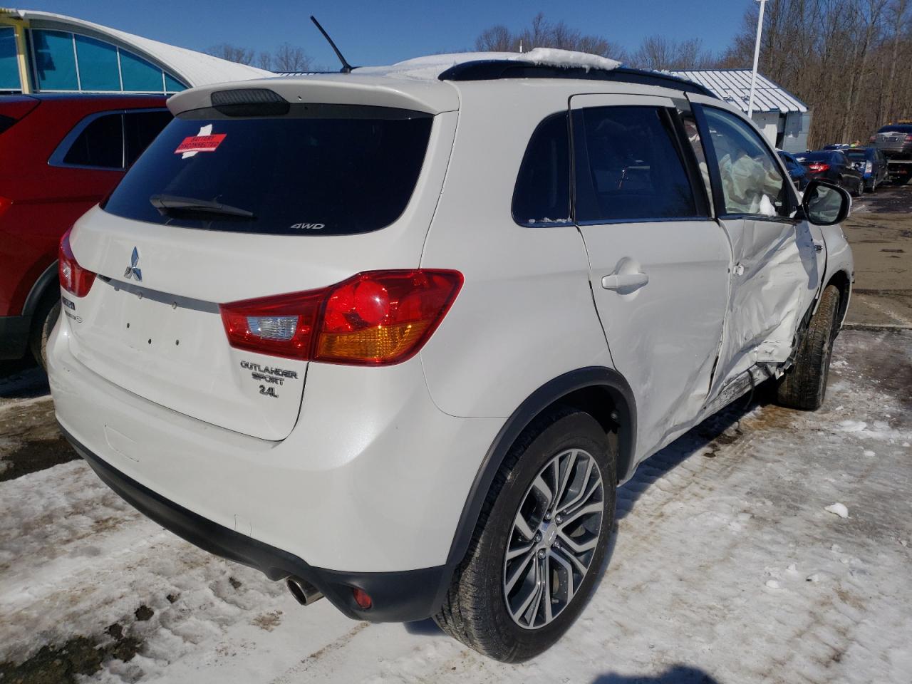 Photo 4 from auction – 2016 MITSUBISHI OUTLANDER with VIN JA4AR4AW3GZ034969