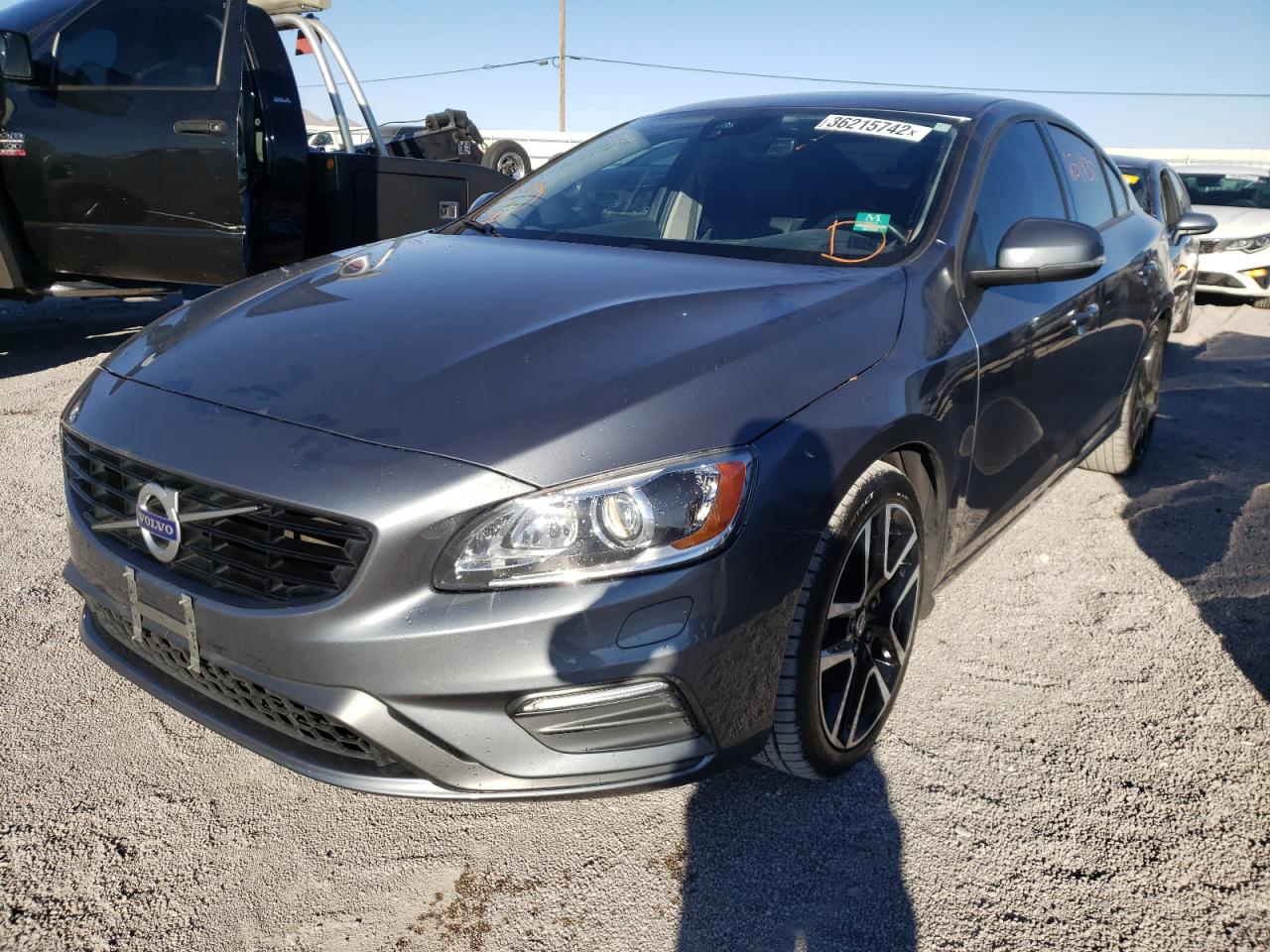 Photo 2 from auction – 2017 VOLVO S60 with VIN YV126MFL5H2435574