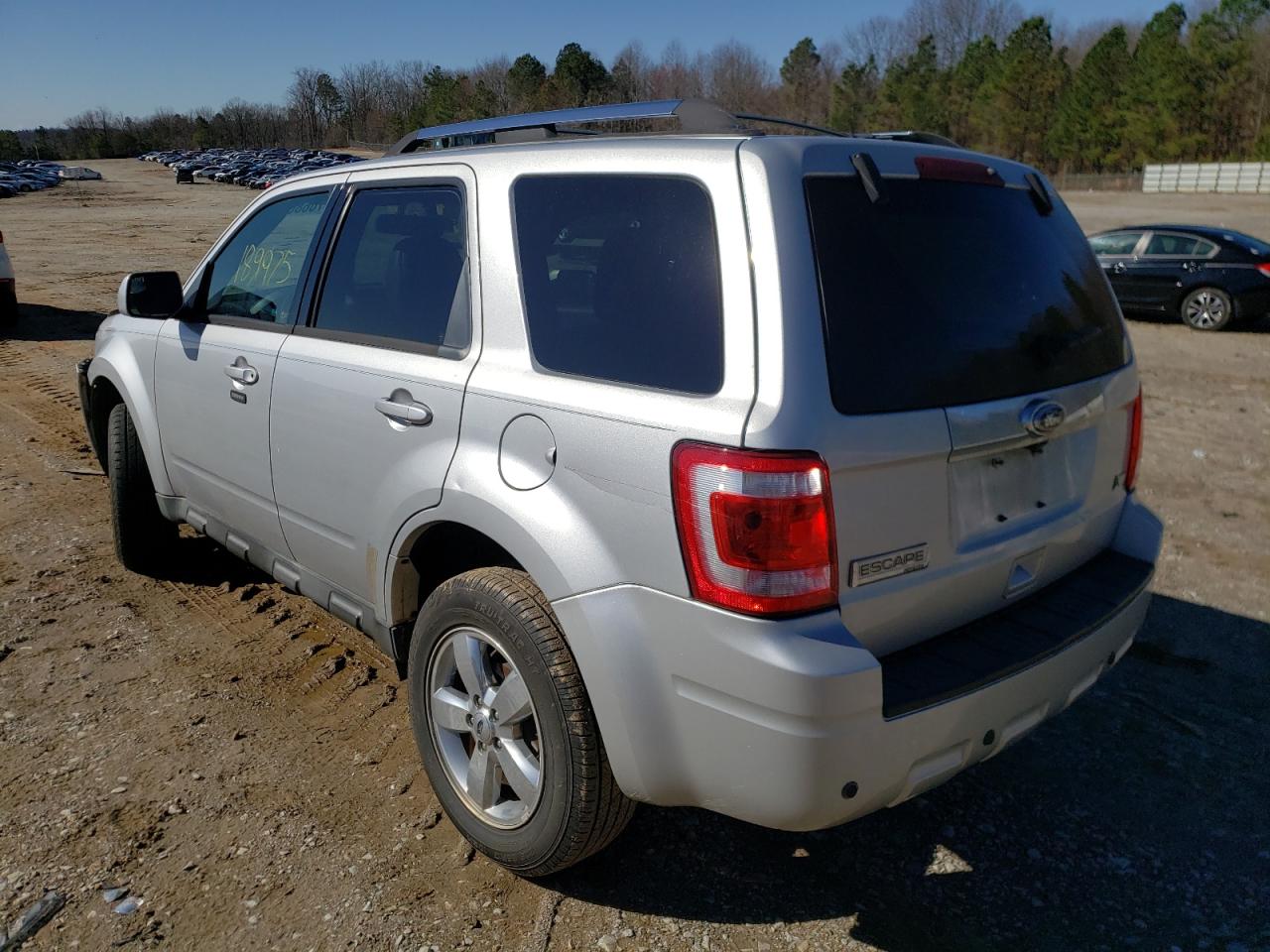 Photo 3 from auction – 2010 FORD ESCAPE LIM with VIN 1FMCU0EGXAKA94672