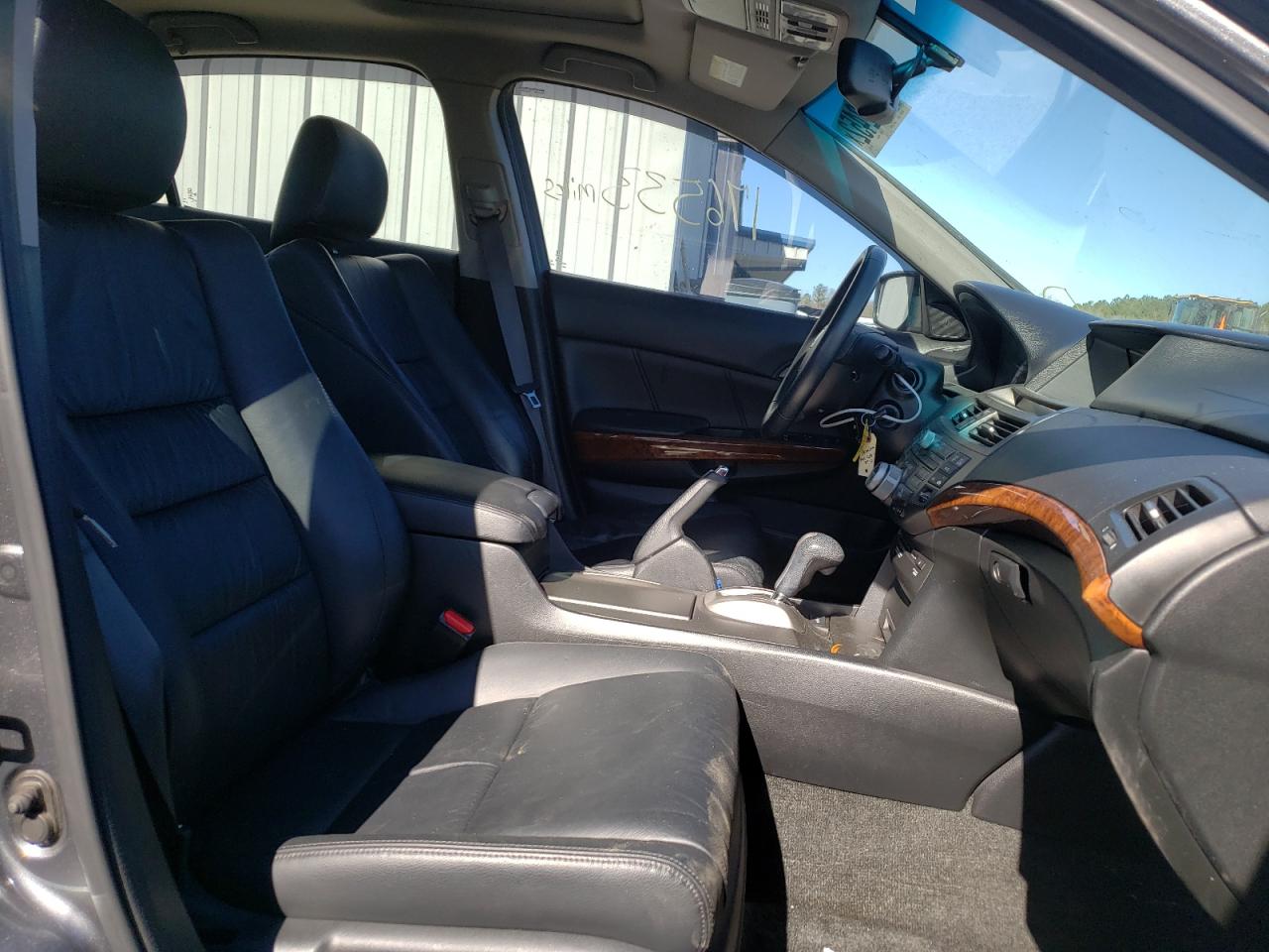Photo 5 from auction – 2012 HONDA ACCORD EXL with VIN 1HGCP2F81CA224735