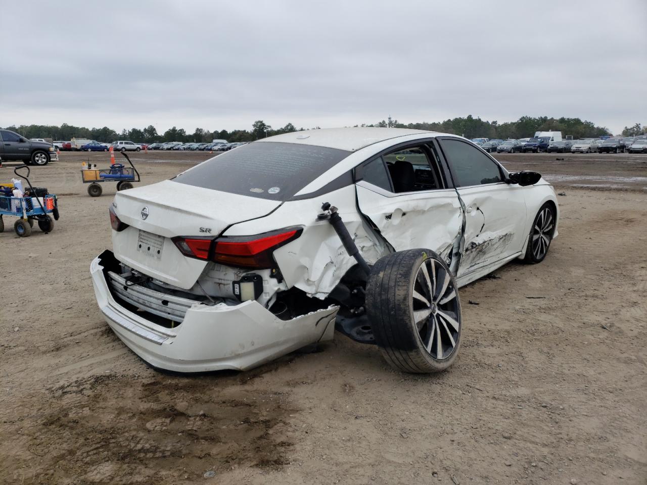 Photo 4 from auction – 2019 NISSAN ALTIMA SR with VIN 1N4BL4CV1KC186864