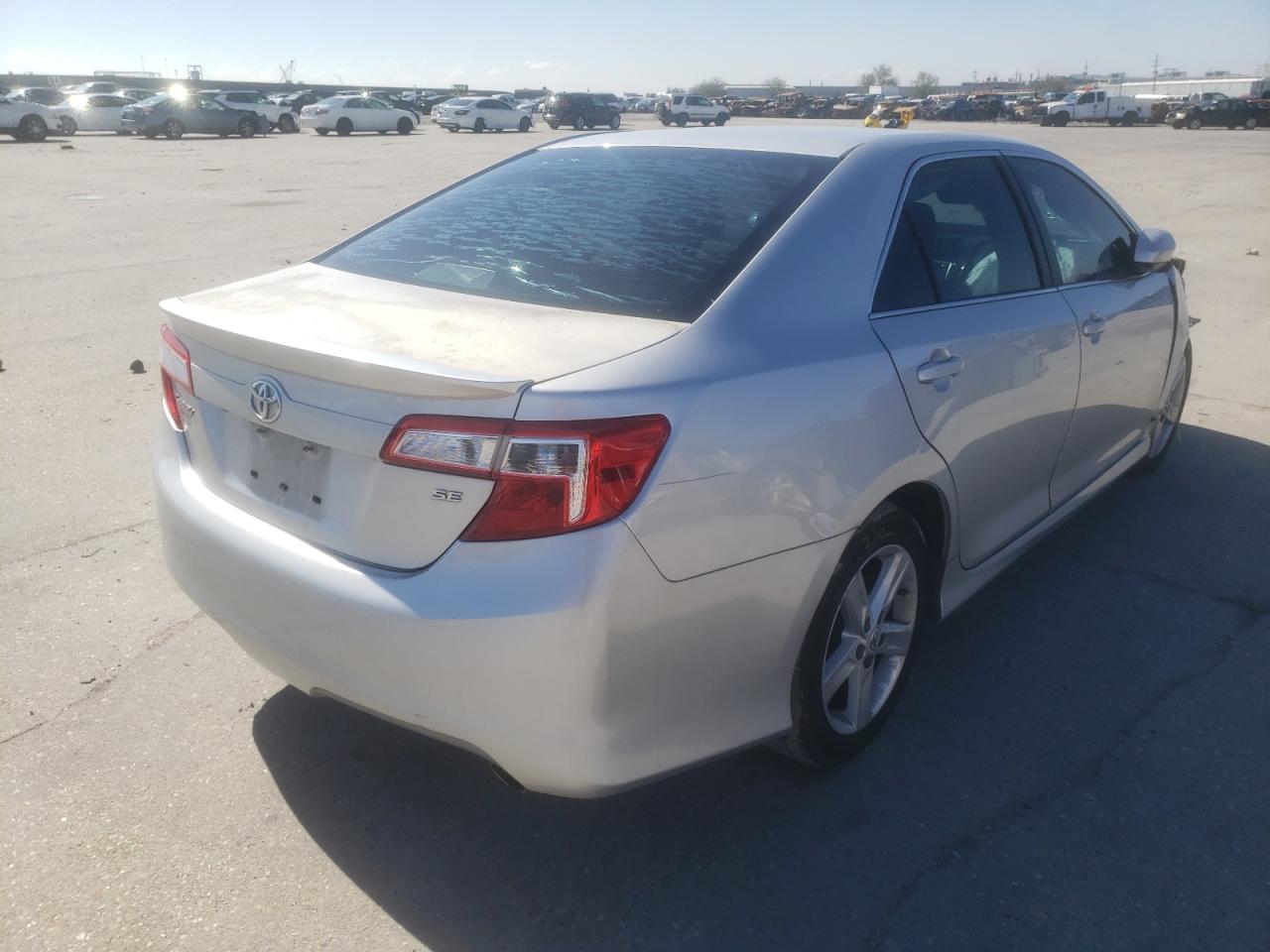 Photo 4 from auction – 2014 TOYOTA CAMRY L with VIN 4T1BF1FK1EU356040