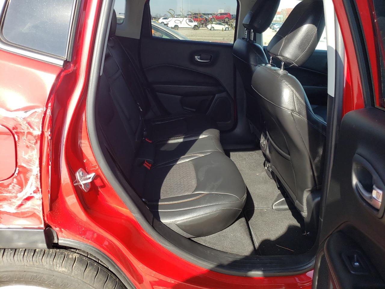Photo 6 from auction – 2018 JEEP COMPASS LA with VIN 3C4NJCBB1JT425525