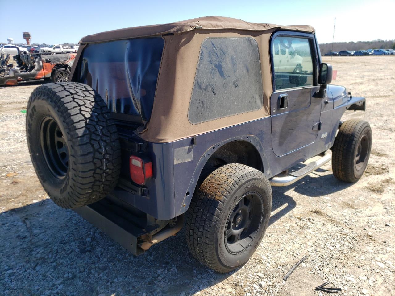 Photo 4 from auction – 2004 JEEP WRANGLER X with VIN 1J4FA39S84P792581