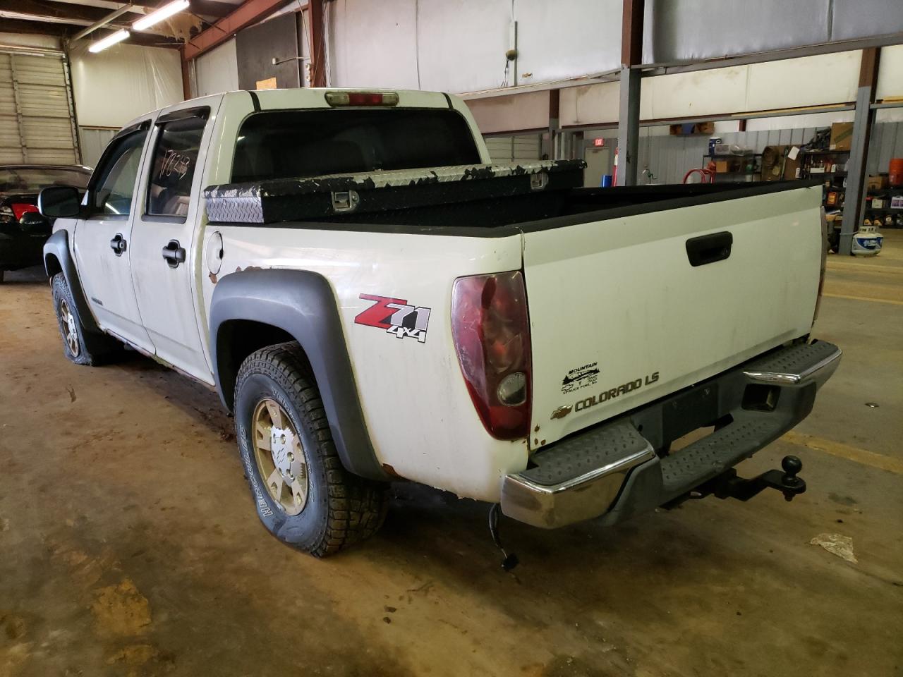 Photo 3 from auction – 2005 CHEVROLET COLORADO with VIN 1GCDT136358205500