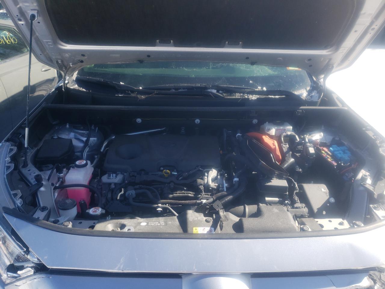 Photo 7 from auction – 2020 TOYOTA RAV4 XSE with VIN JTMEWRFV0LD525066