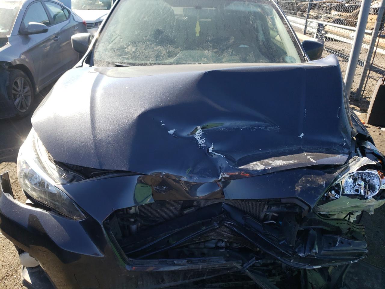 Photo 7 from auction – 2018 SUBARU CROSSTREK with VIN JF2GTABC4JH281758