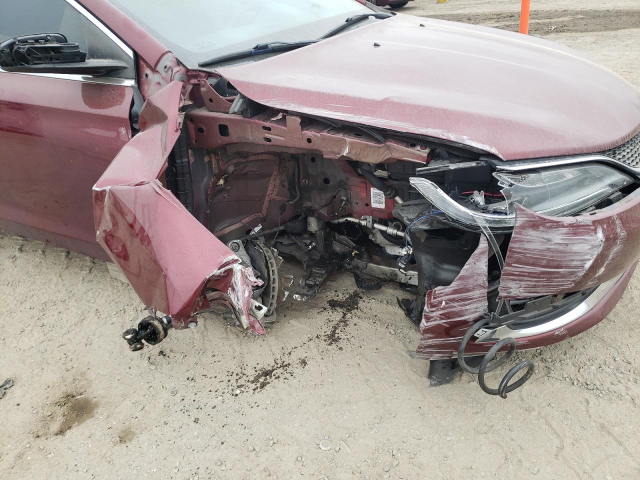Photo 9 from auction – 2017 CHRYSLER 200 LIMITE with VIN 1C3CCCAB3HN505054