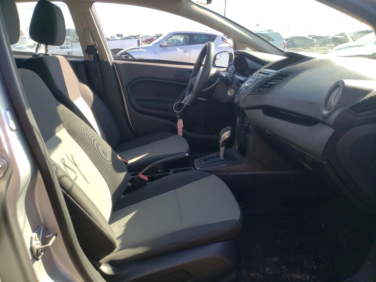 Photo 5 from auction – 2016 FORD FIESTA S with VIN 3FADP4AJ0GM138484