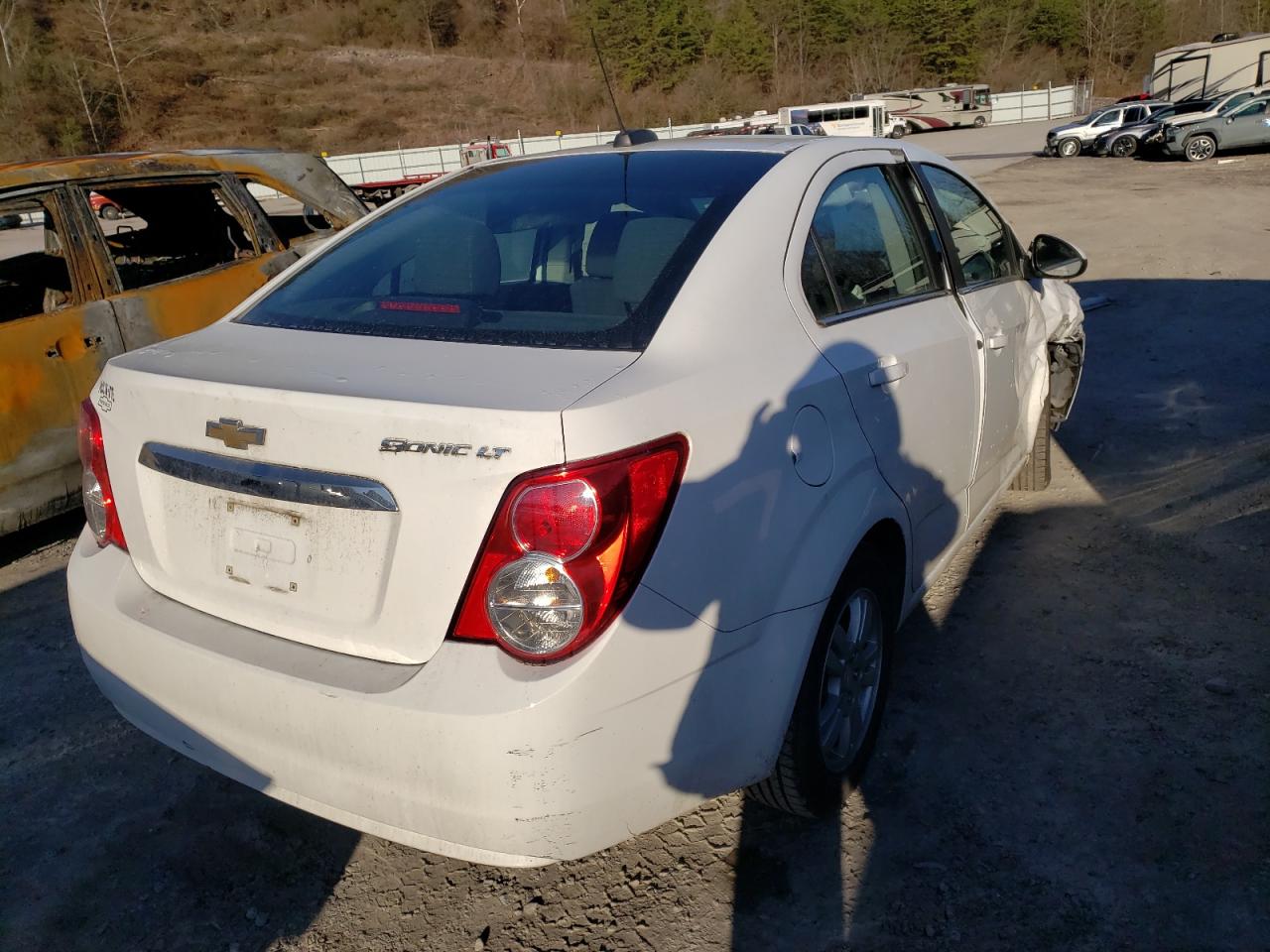 Photo 4 from auction – 2015 CHEVROLET SONIC LT with VIN 1G1JC5SH9F4175823