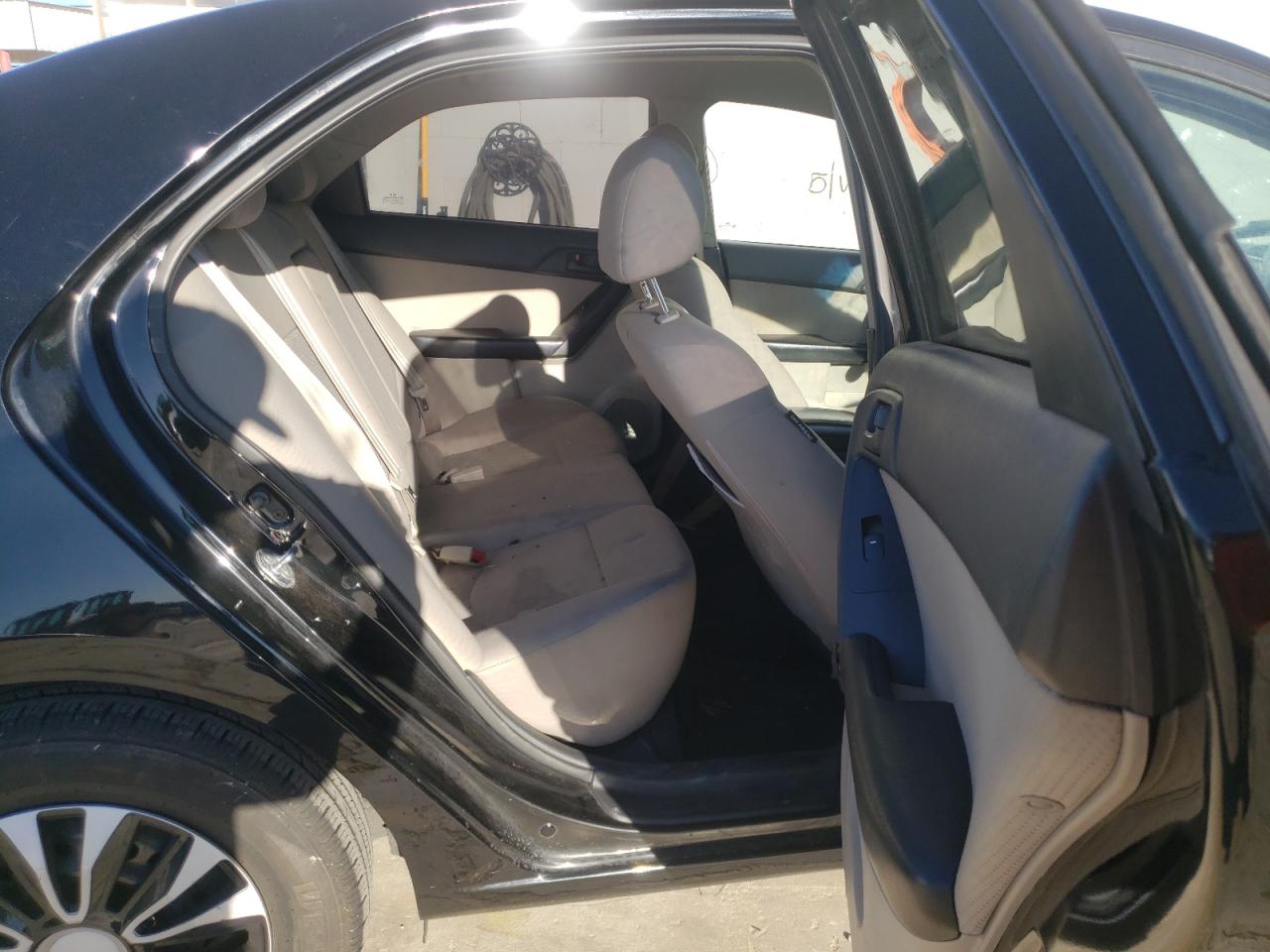 Photo 6 from auction – 2010 KIA FORTE EX with VIN KNAFU4A24A5293909