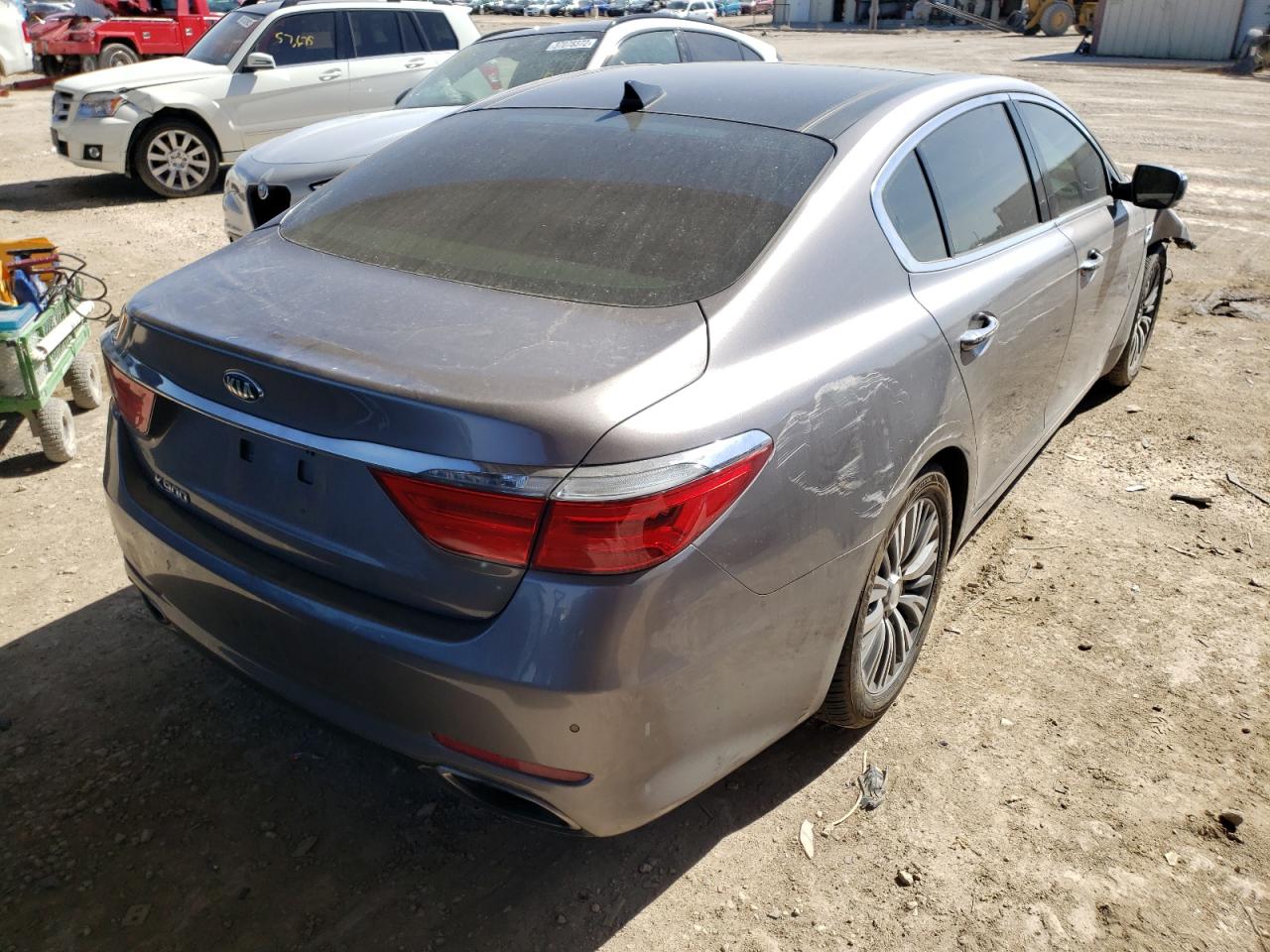 Photo 4 from auction – 2016 KIA K900 with VIN KNALU4D33G6031485