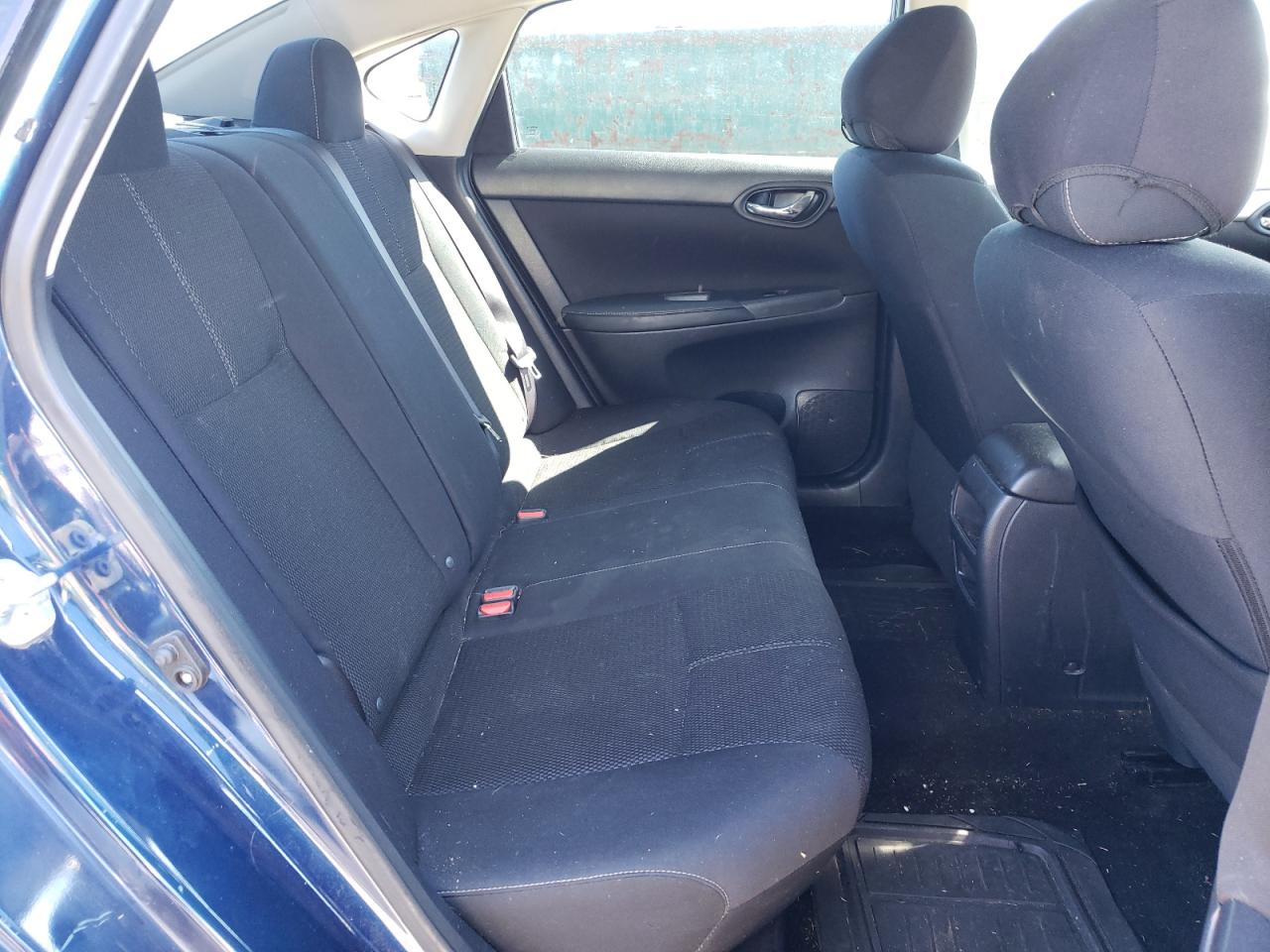 Photo 6 from auction – 2017 NISSAN SENTRA with VIN 3N1AB7AP5HY245187