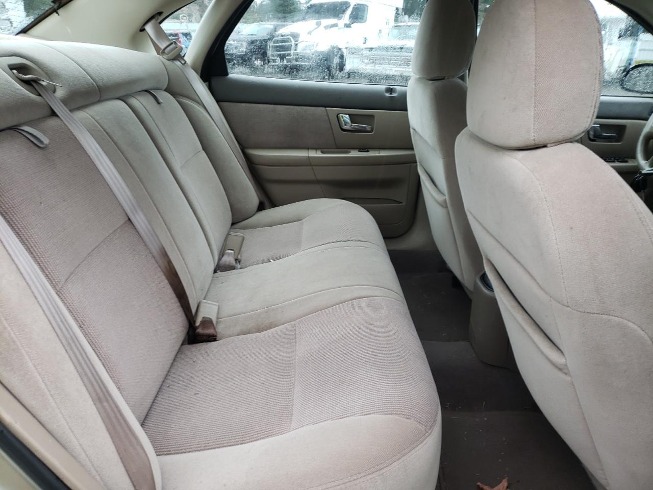 Photo 6 from auction – 2000 FORD TAURUS SES with VIN 1FAFP5526YG187945