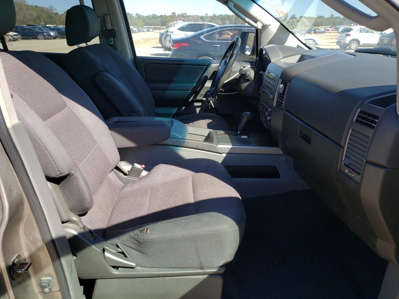 Photo 5 from auction – 2007 NISSAN ARMADA SE with VIN 5N1BA08A77N716471
