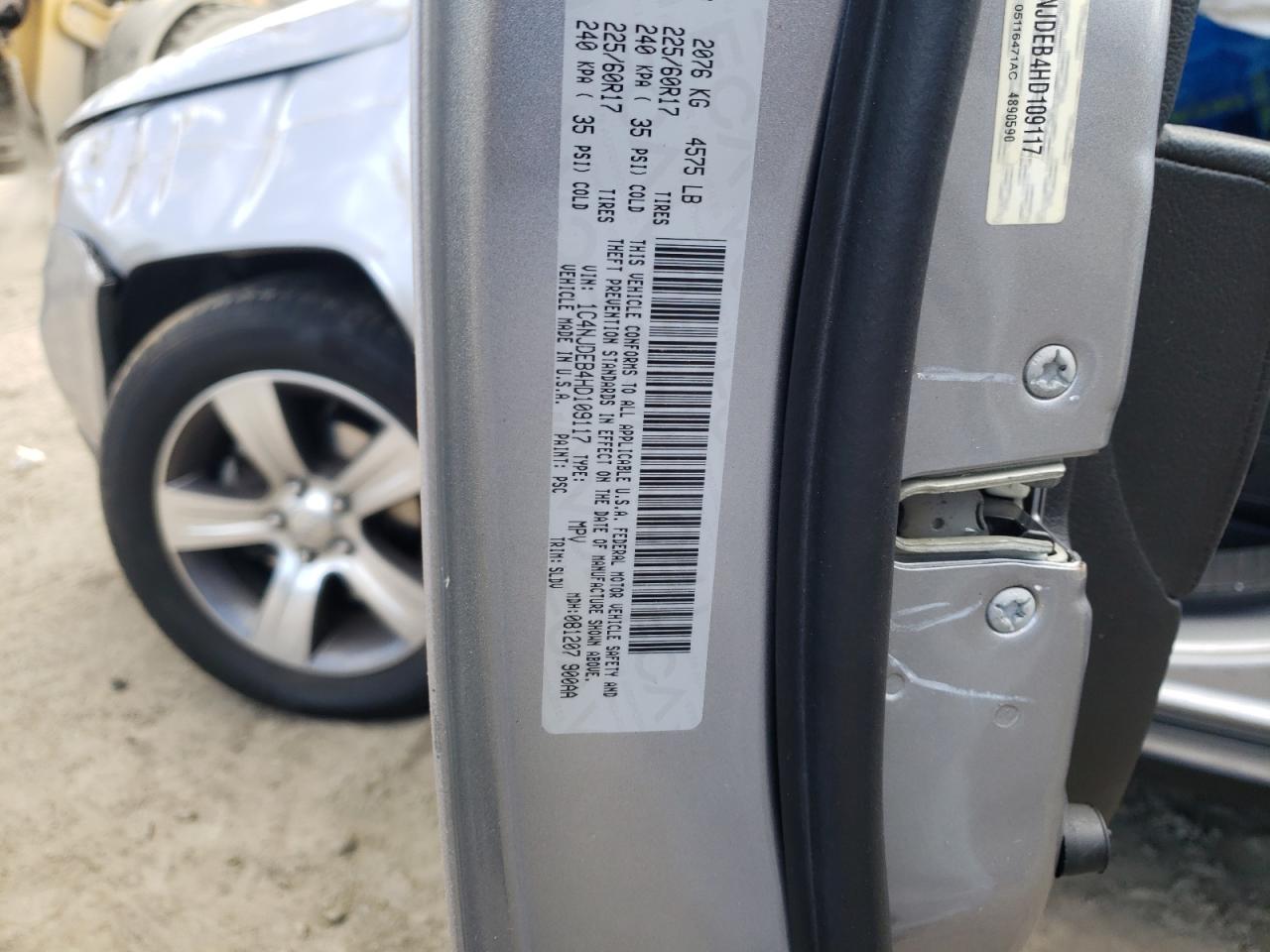 Photo 10 from auction – 2017 JEEP COMPASS LA with VIN 1C4NJDEB4HD109117