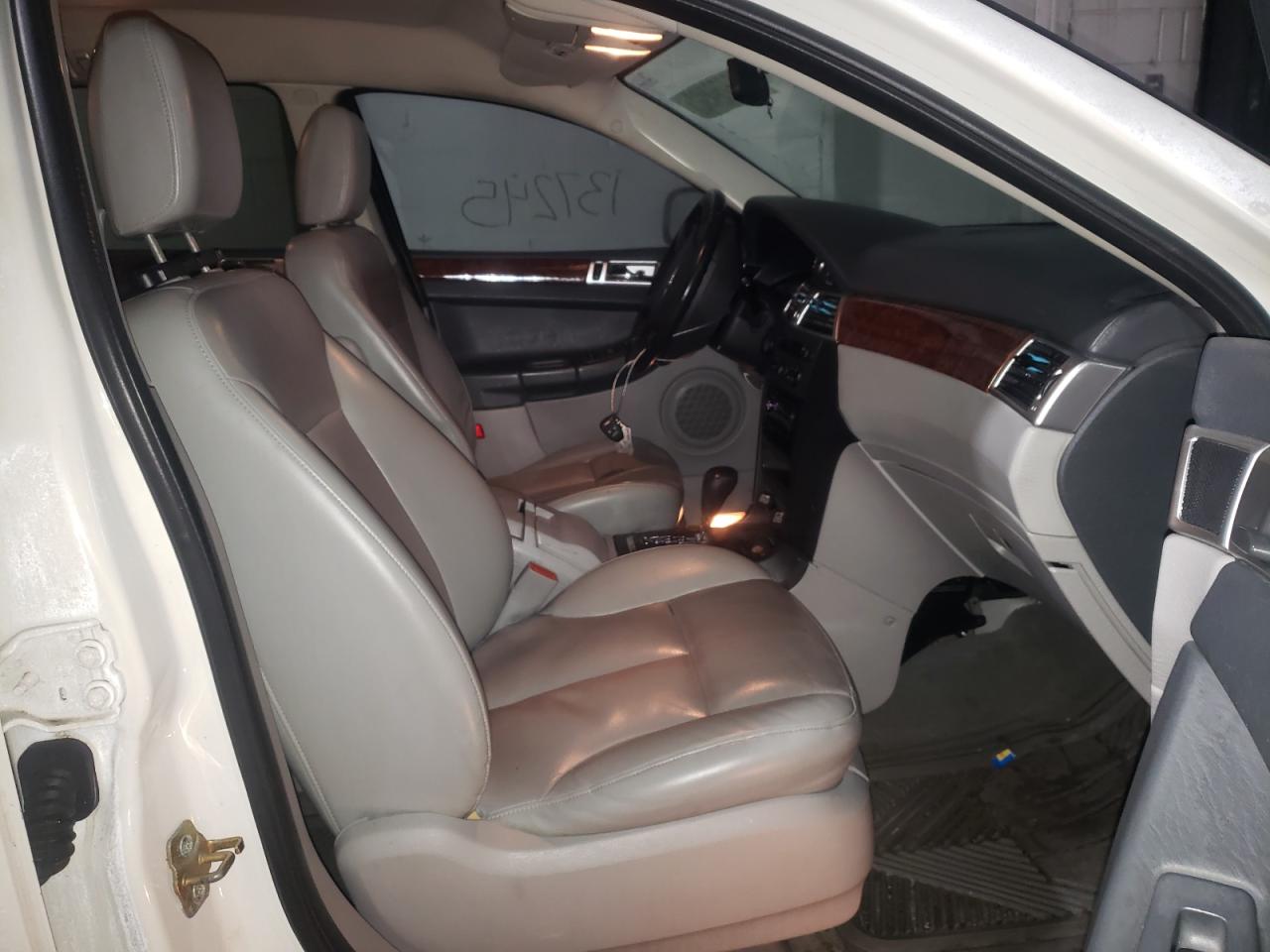 Photo 5 from auction – 2007 CHRYSLER PACIFICA T with VIN 2A8GM68X67R196106