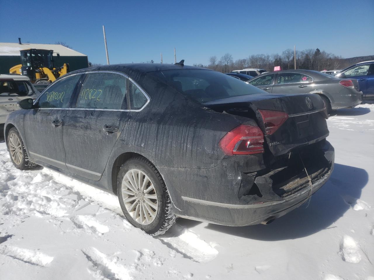 Photo 3 from auction – 2016 VOLKSWAGEN PASSAT SE with VIN 1VWBT7A34GC010604