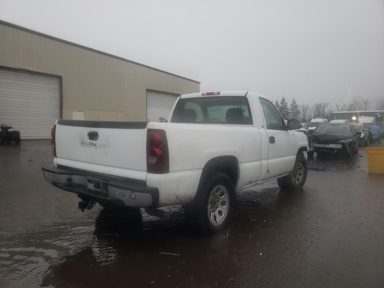 Photo 4 from auction – 2005 CHEVROLET SILVERADO with VIN 1GCEK14V15Z225834