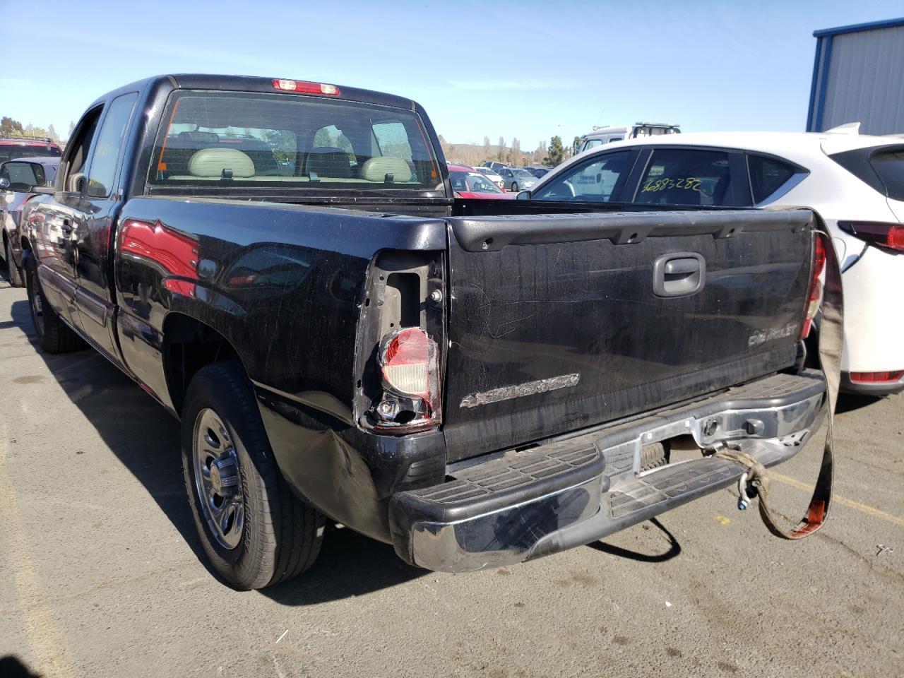 Photo 3 from auction – 2005 CHEVROLET SILVERADO with VIN 2GCEC19V151262669