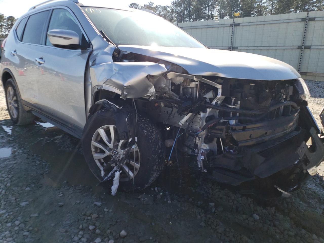 Photo 9 from auction – 2018 NISSAN ROGUE S with VIN KNMAT2MT1JP524195
