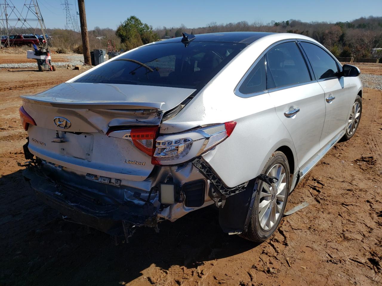 Photo 4 from auction – 2015 HYUNDAI SONATA SPO with VIN 5NPE34AF3FH071387