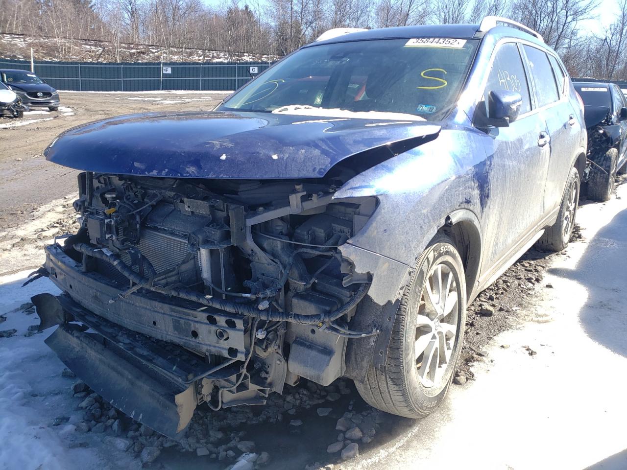 Photo 2 from auction – 2019 NISSAN ROGUE S with VIN KNMAT2MV7KP526388