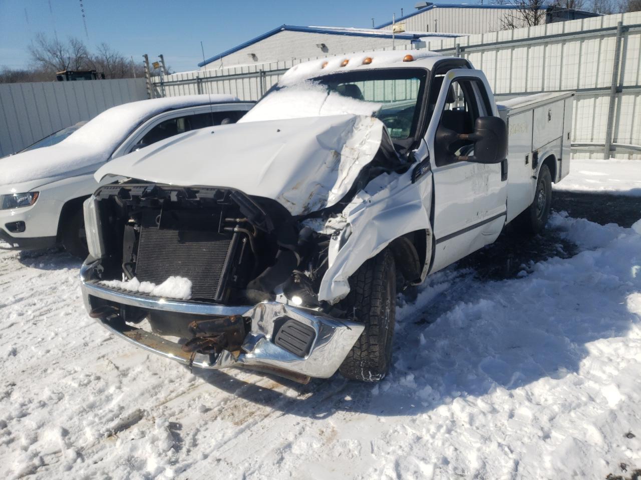 Photo 9 from auction – 2013 FORD F250 SUPER with VIN 1FDBF2A64DEB53989