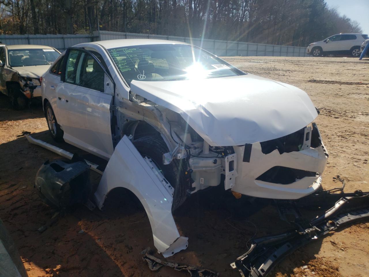 HYUNDAI SONATA SE 2016 with VIN 5NPE24AF4GH314211 - Photo from auction