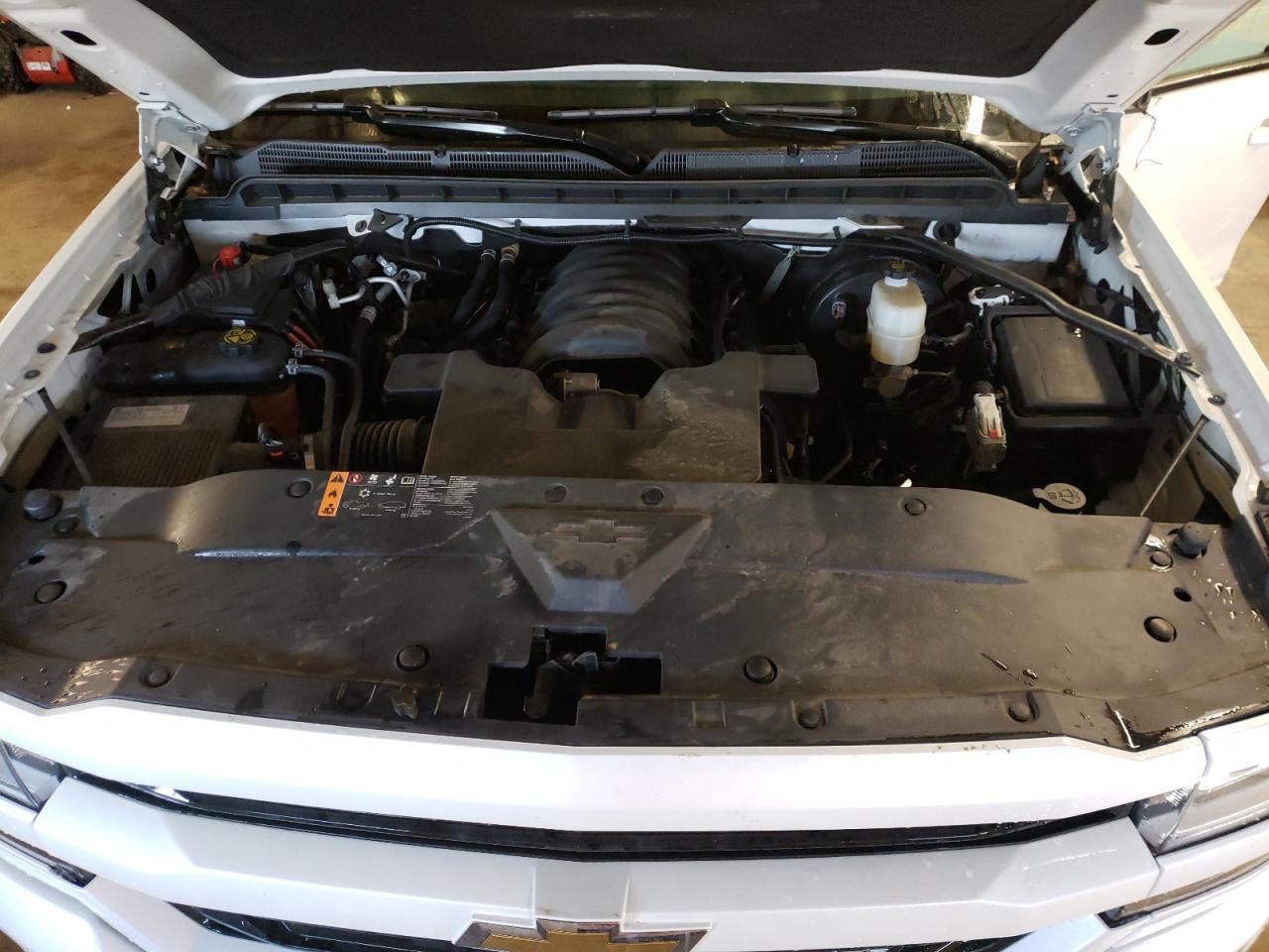 Photo 7 from auction – 2018 CHEVROLET SILVERADO with VIN 3GCUKREC0JG430546