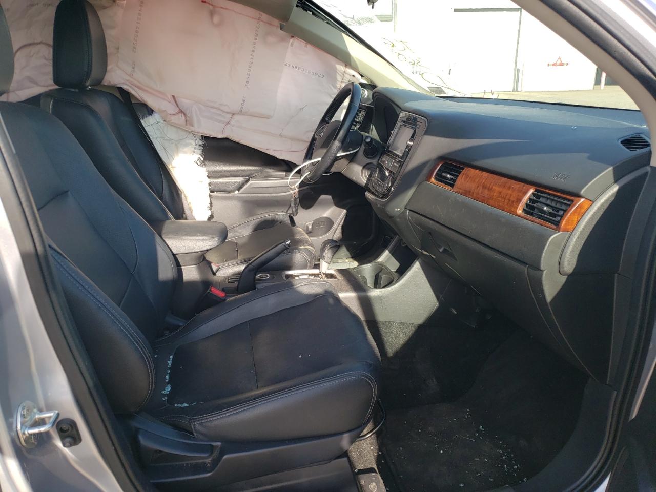 Photo 5 from auction – 2014 MITSUBISHI OUTLANDER with VIN JA4AZ3A36EZ018102