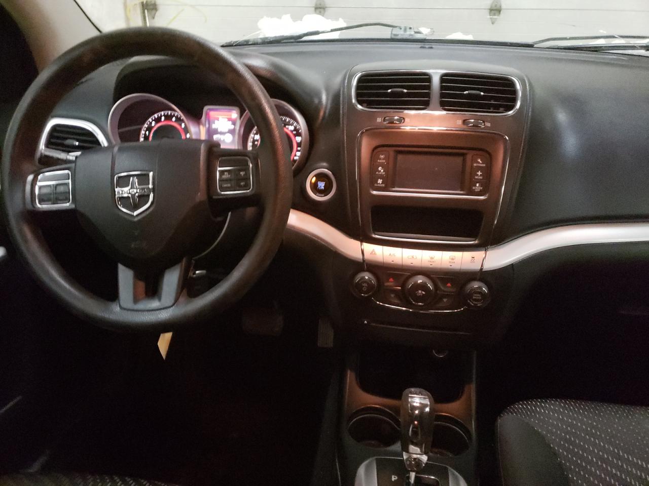 Photo 9 from auction – 2016 DODGE JOURNEY SE with VIN 3C4PDCAB0GT128448
