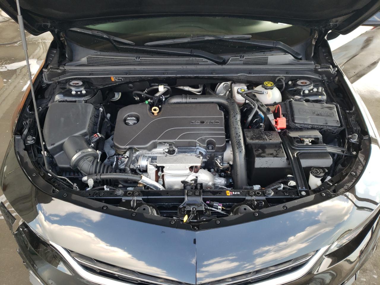 Photo 7 from auction – 2018 CHEVROLET MALIBU LT with VIN 1G1ZD5ST6JF209850