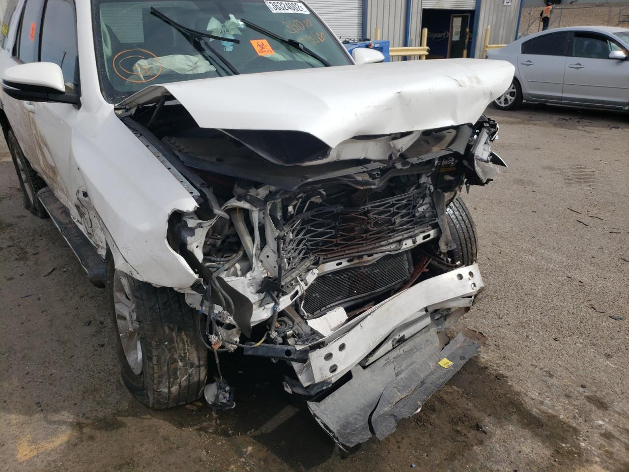 Photo 9 from auction – 2015 TOYOTA 4RUNNER SR with VIN JTEBU5JR9F5260041