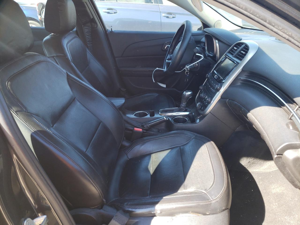 Photo 5 from auction – 2015 CHEVROLET MALIBU LTZ with VIN 1G11F5SL6FF118947