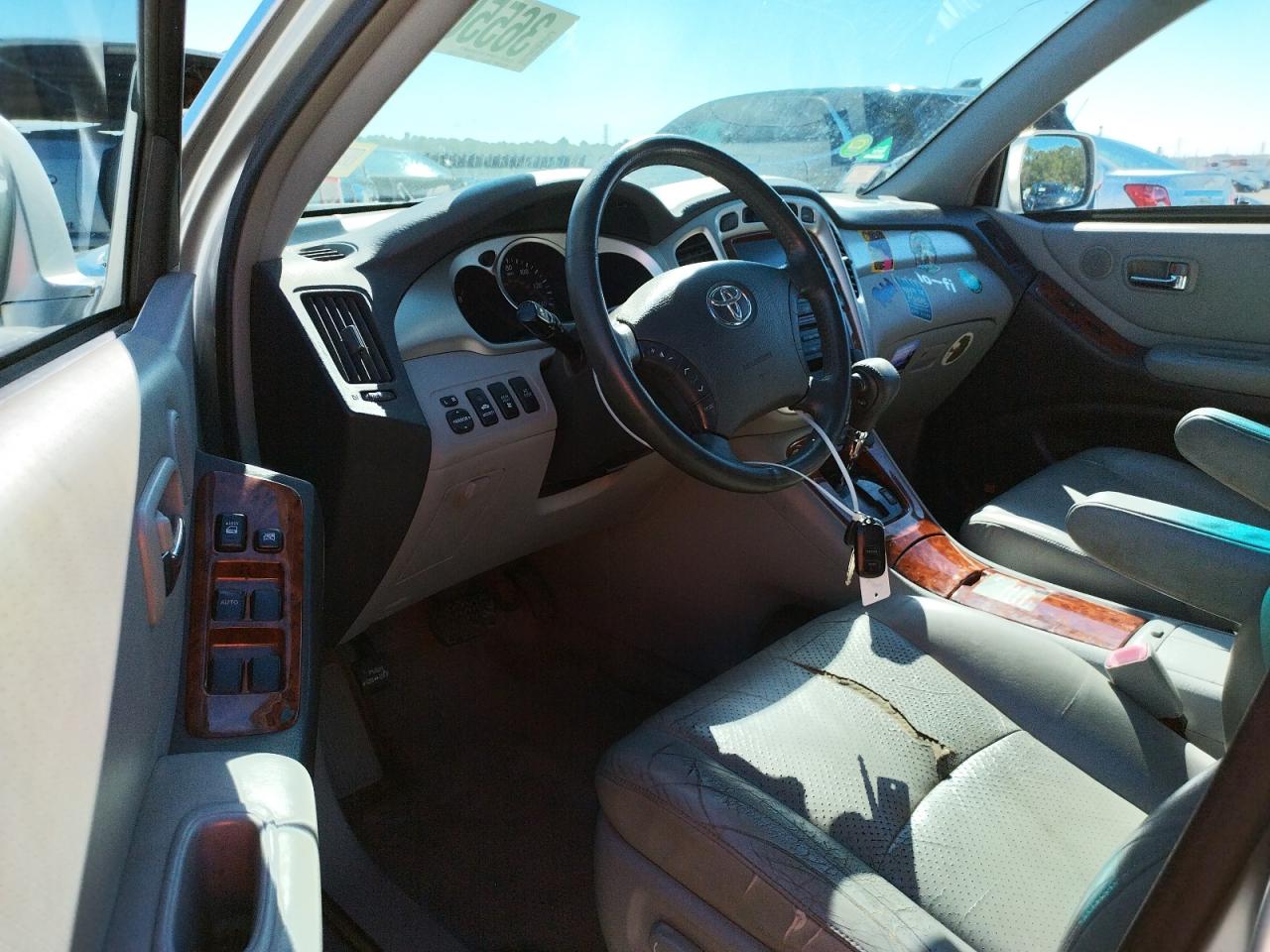 Photo 9 from auction – 2006 TOYOTA HIGHLANDER with VIN JTEEP21A960173346