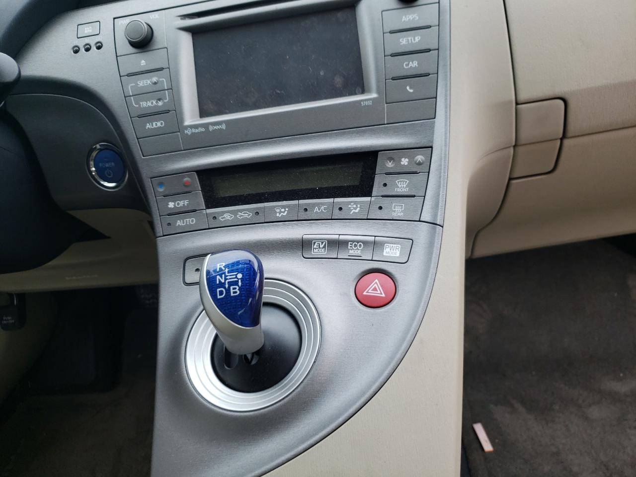 Photo 9 from auction – 2015 TOYOTA PRIUS with VIN JTDKN3DU5F1909962
