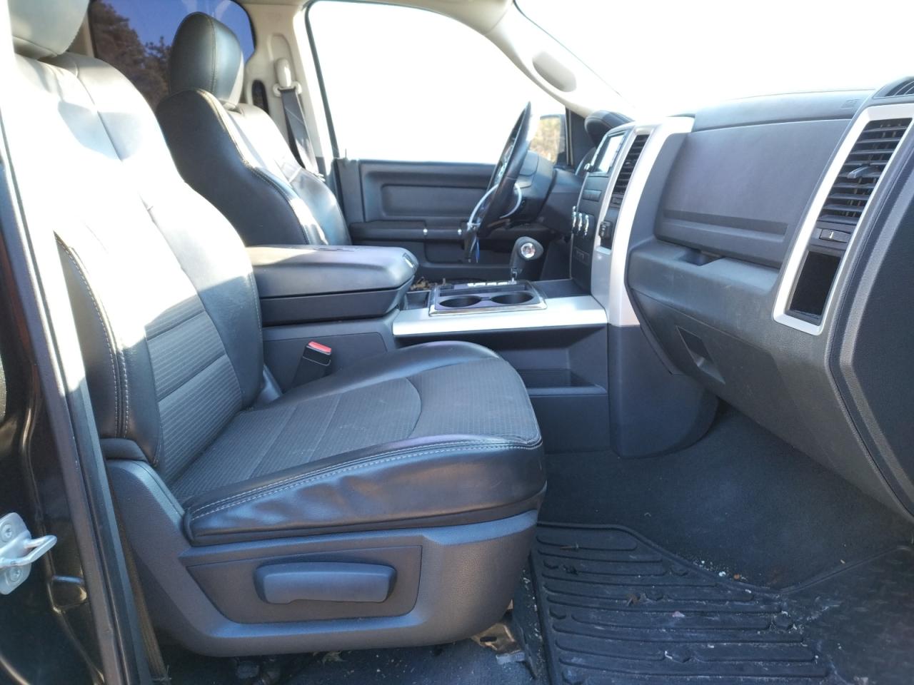 Photo 5 from auction – 2011 DODGE RAM 1500 with VIN 1D7RV1GT6BS667327