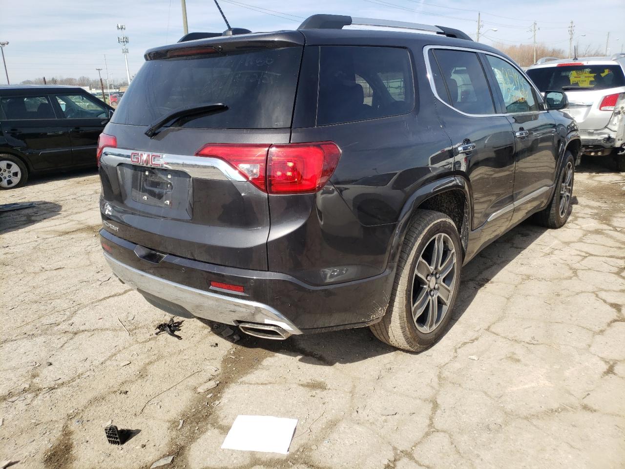 Photo 4 from auction – 2017 GMC ACADIA DEN with VIN 1GKKNPLS8HZ326253